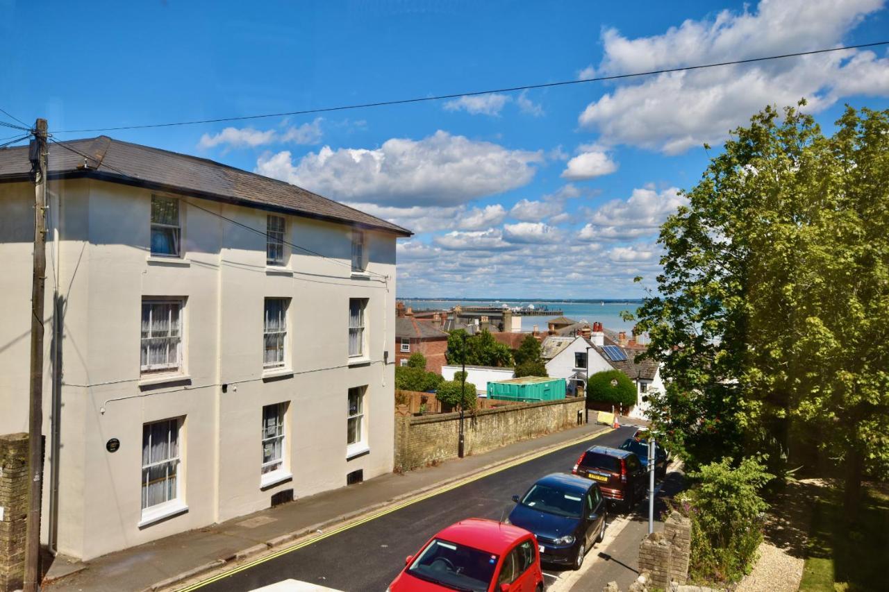 Anchor Down Cottage The Perfect Seaside Retreat Sleeps 4 Beach 2 Mins Ryde  Esterno foto